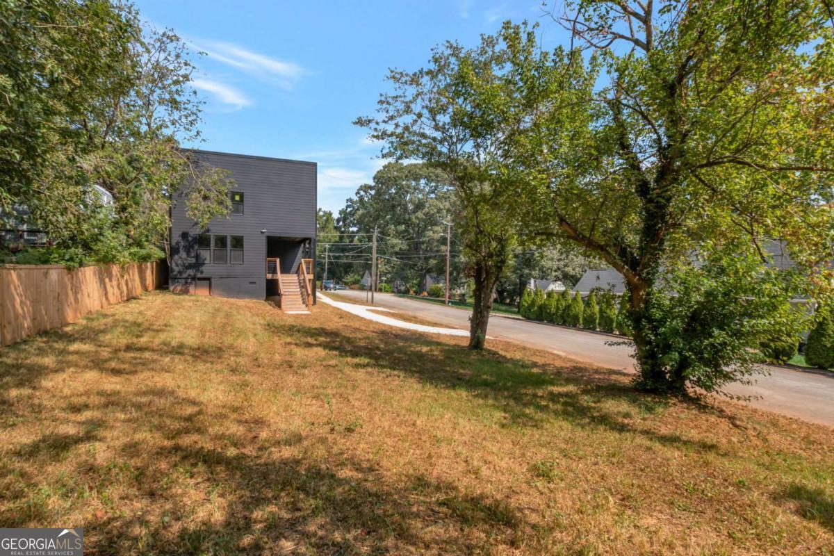 3139 Alston Drive Property Photo 4