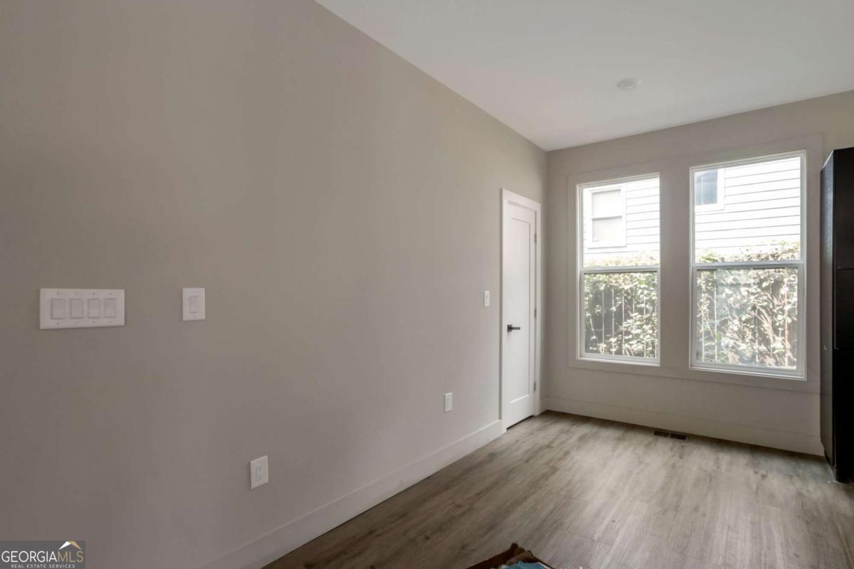 3139 Alston Drive Property Photo 14