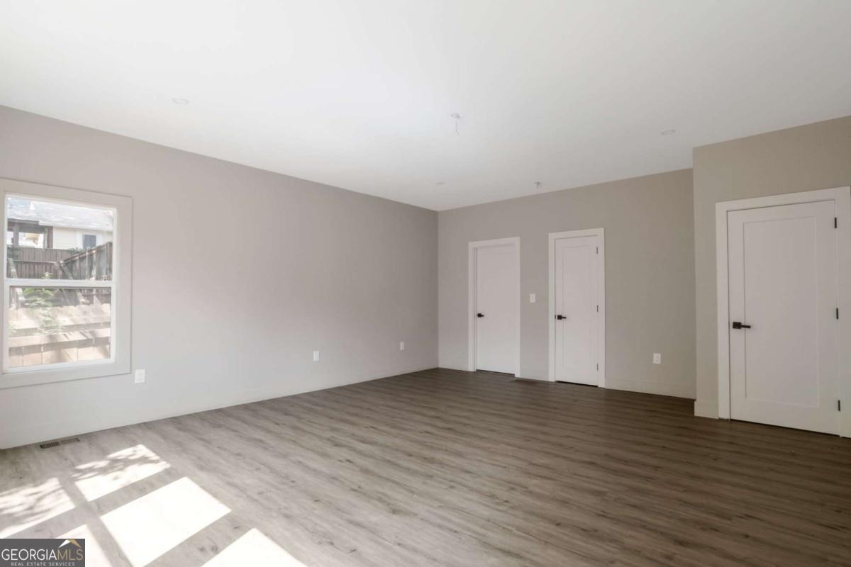 3139 Alston Drive Property Photo 18
