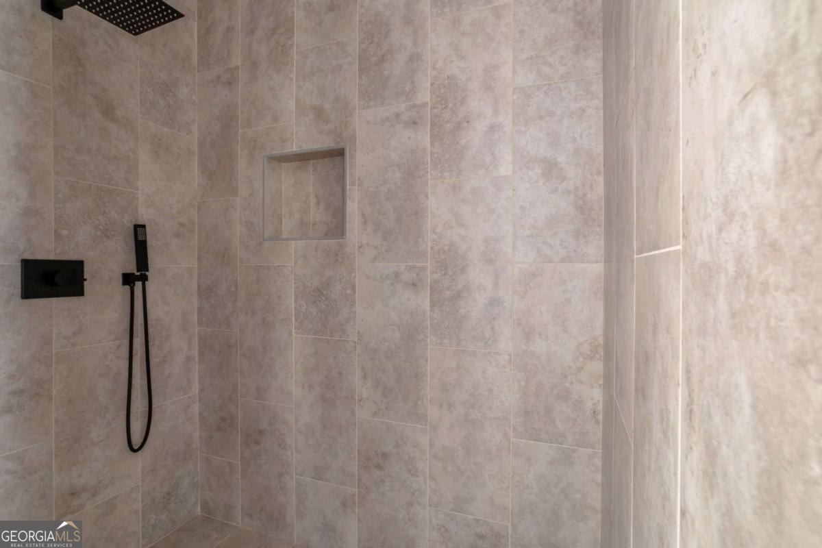 3139 Alston Drive Property Photo 20