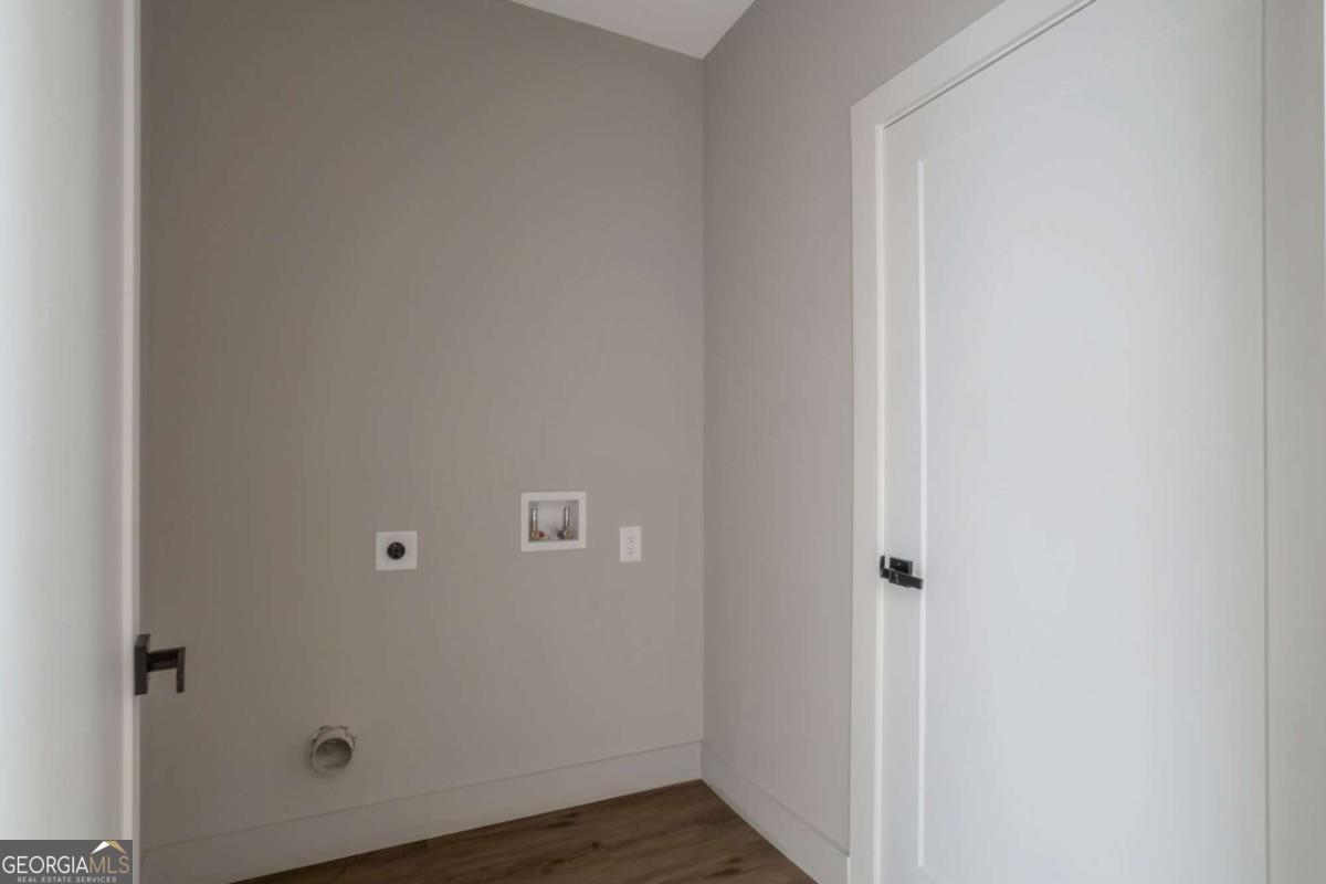 3139 Alston Drive Property Photo 22
