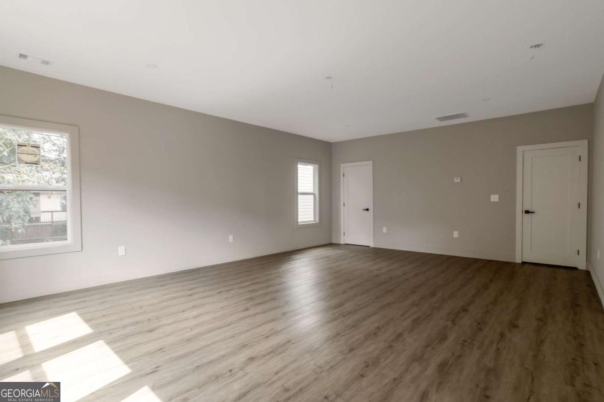 3139 Alston Drive Property Photo 25