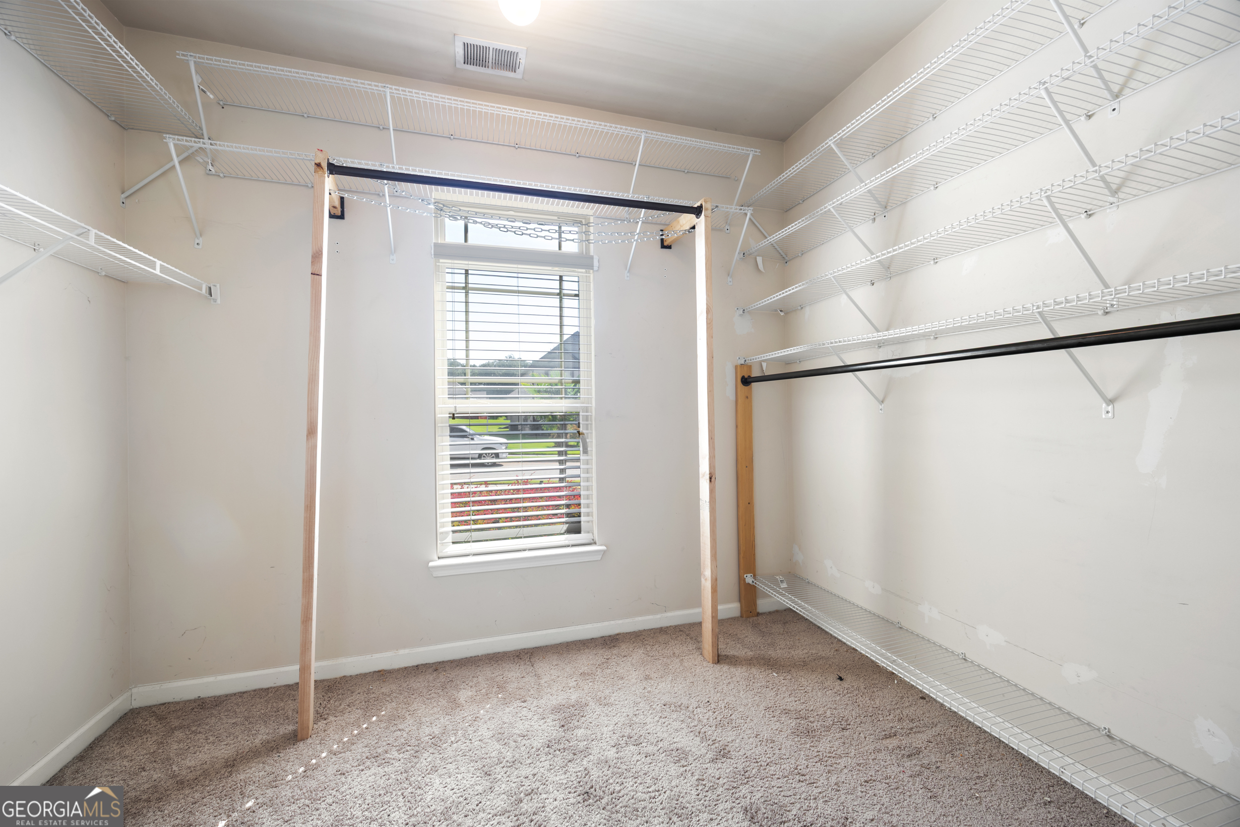 6891 Dresden Drive Property Photo 15
