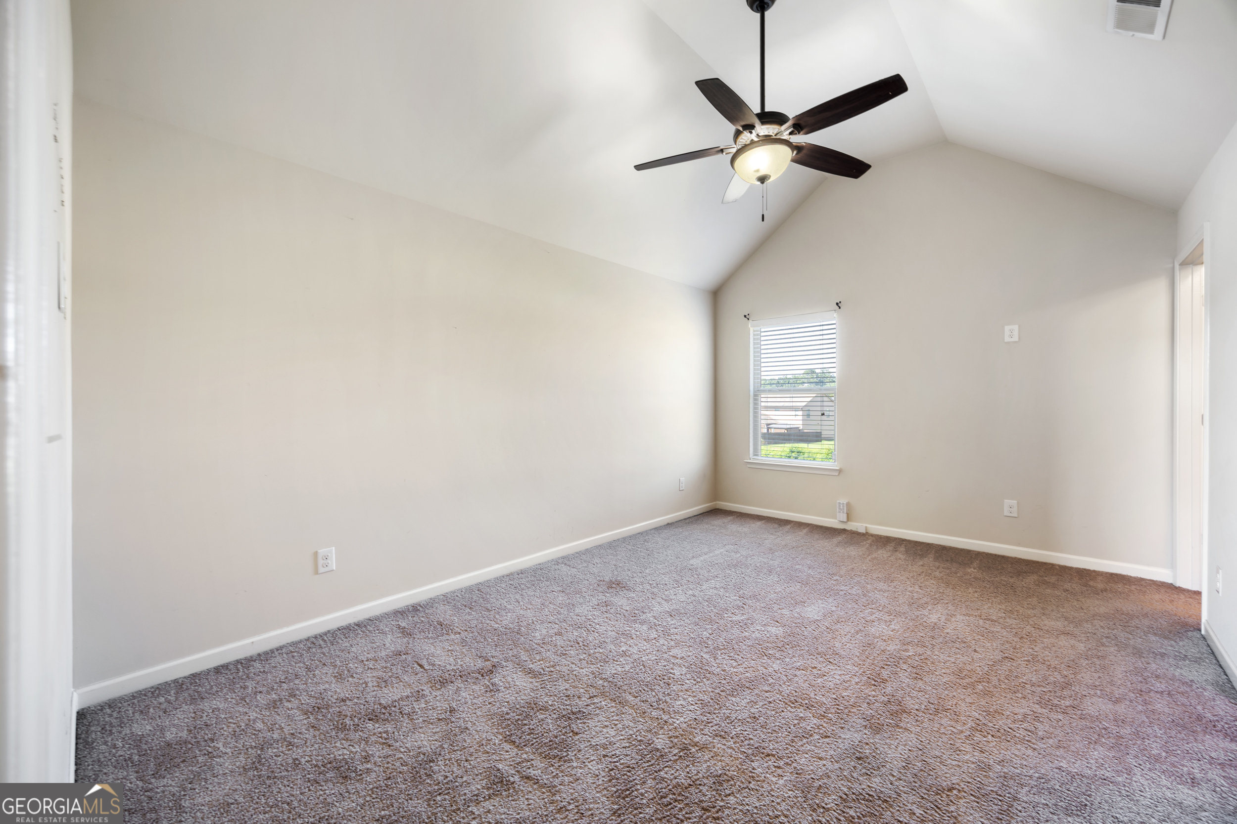 6891 Dresden Drive Property Photo 18