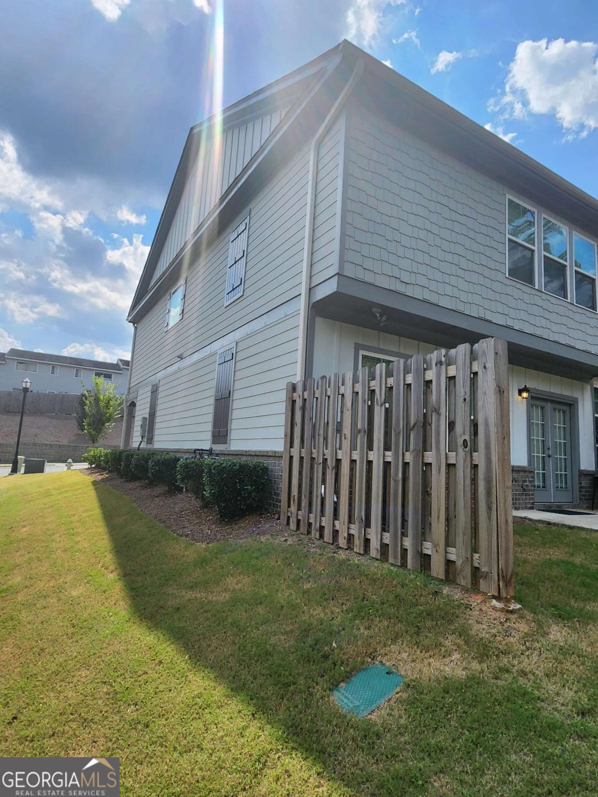 438 Bannon Way Property Photo 6