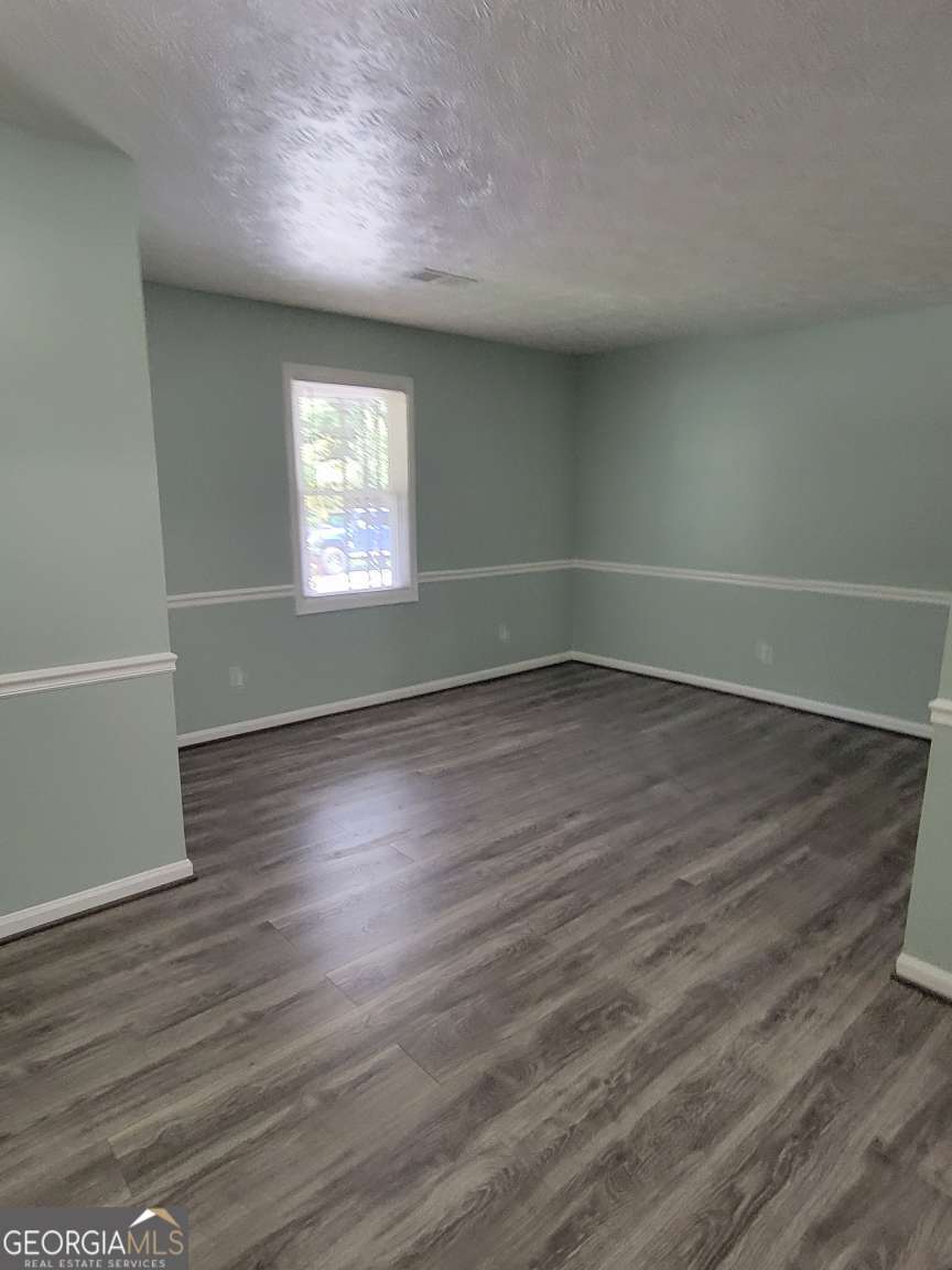4648 Pine Tree Circle # B Property Photo 6