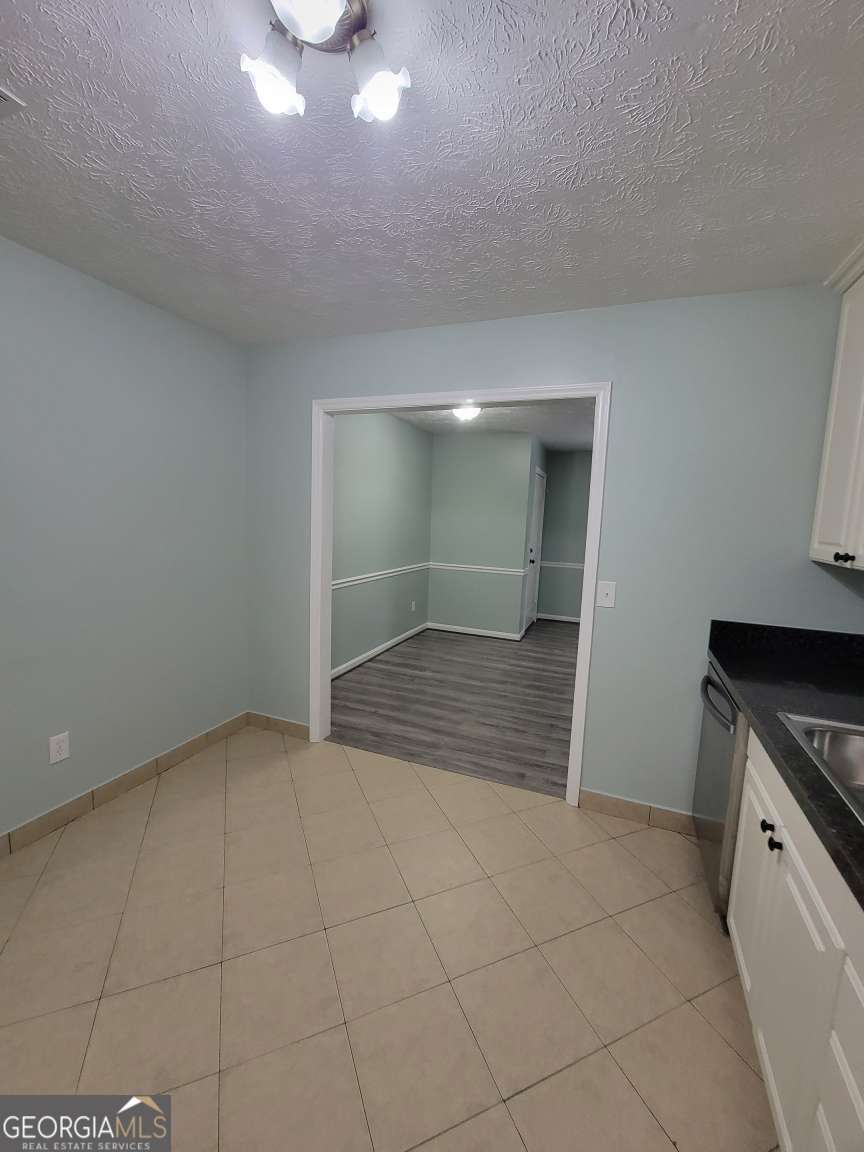 4648 Pine Tree Circle # B Property Photo 8