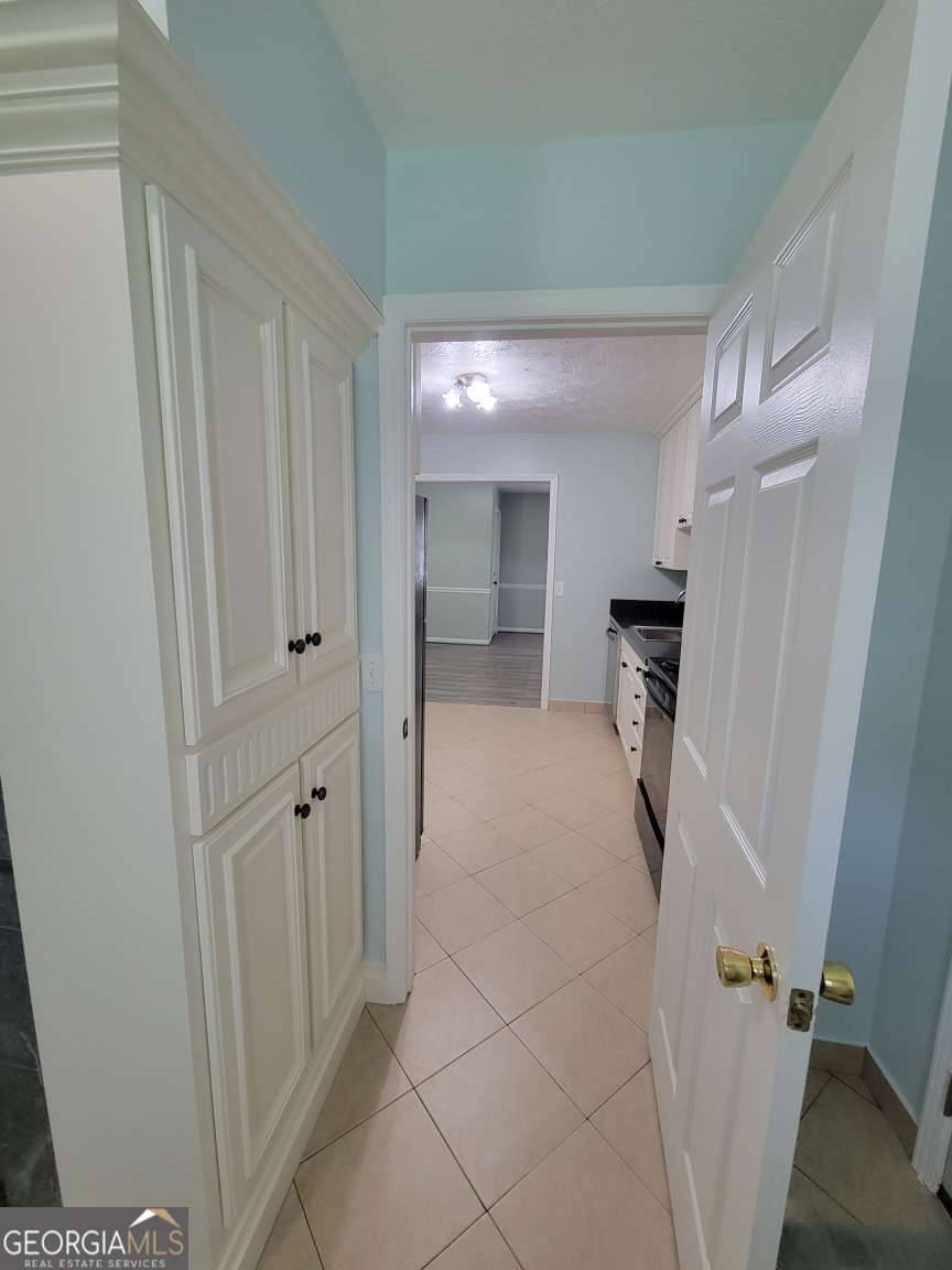 4648 Pine Tree Circle # B Property Photo 10