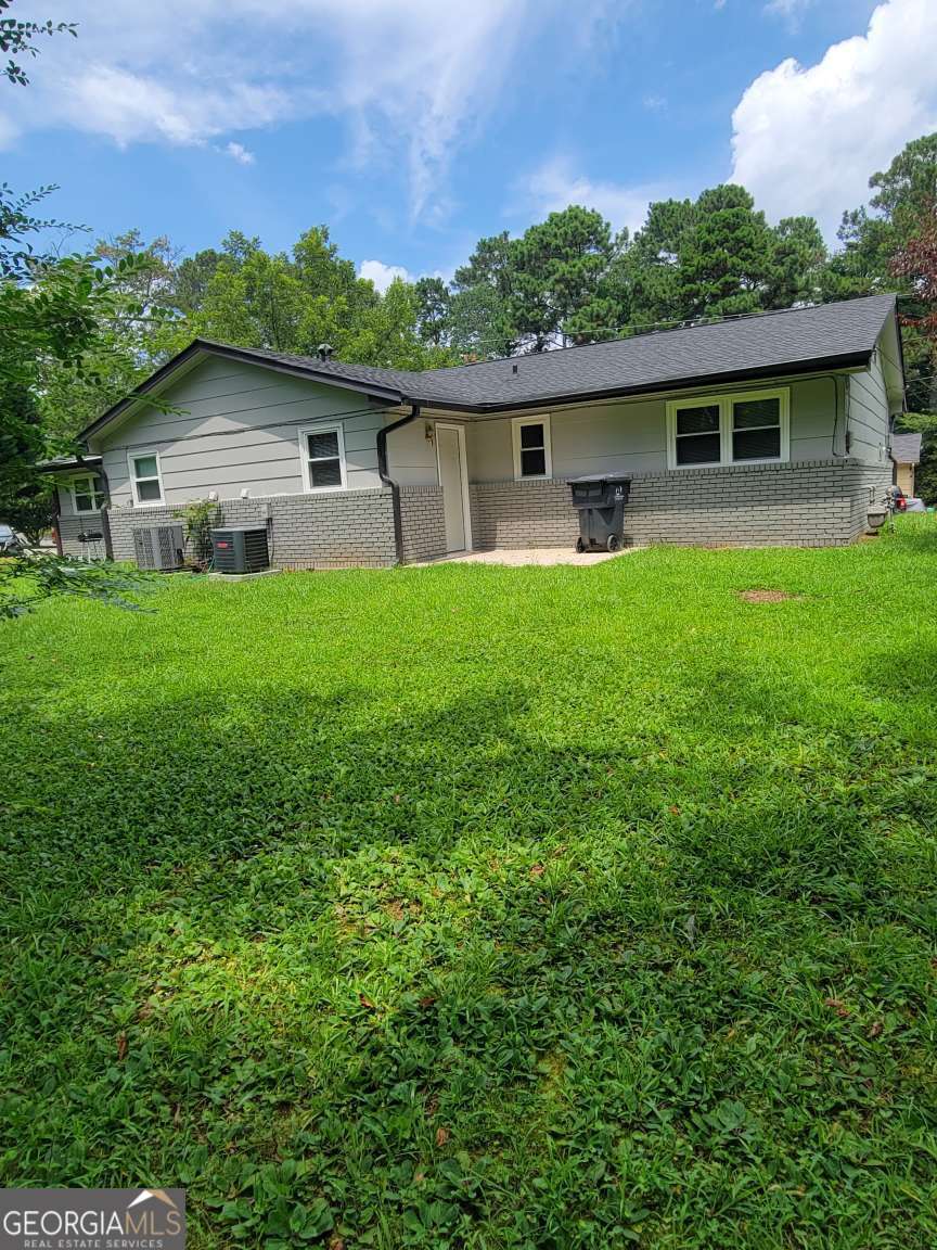 4648 Pine Tree Circle # B Property Photo 22