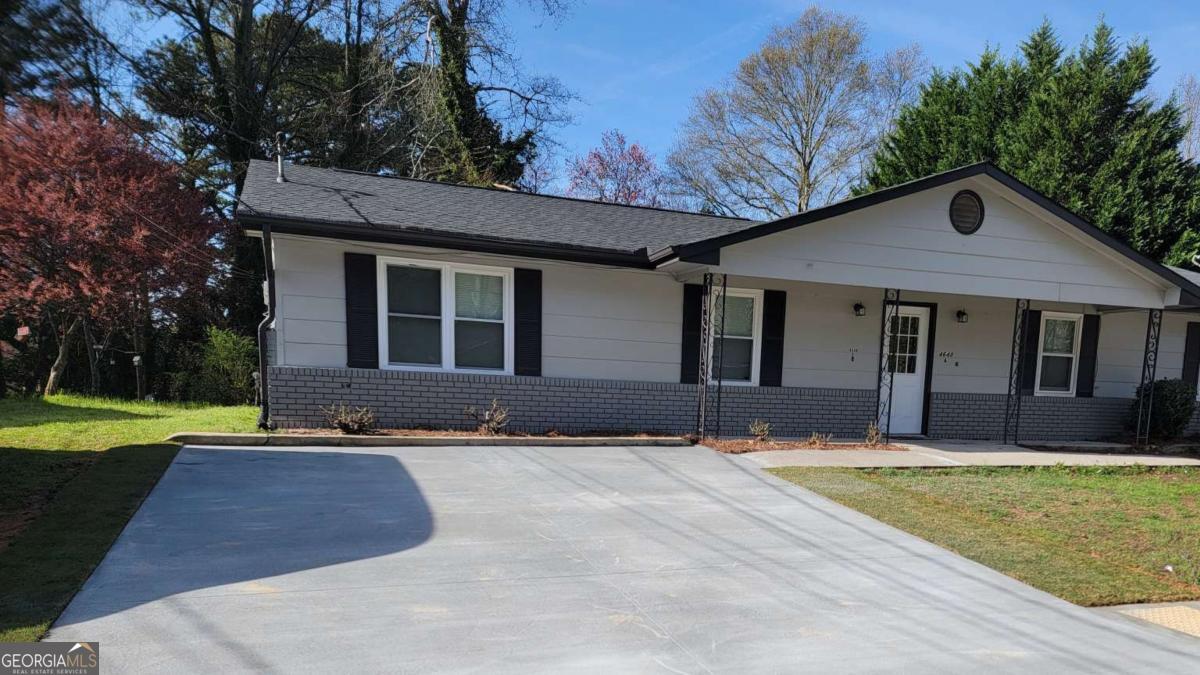 4648 Pine Tree Circle # B Property Photo 23
