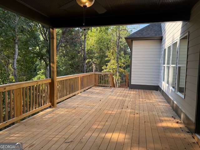 5648 Meadow View Drive Property Photo 7