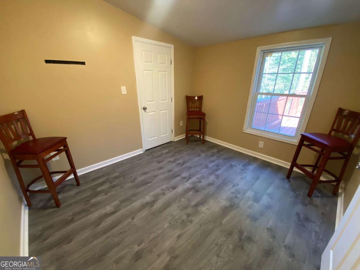 615 Woodruff Road Property Photo 13