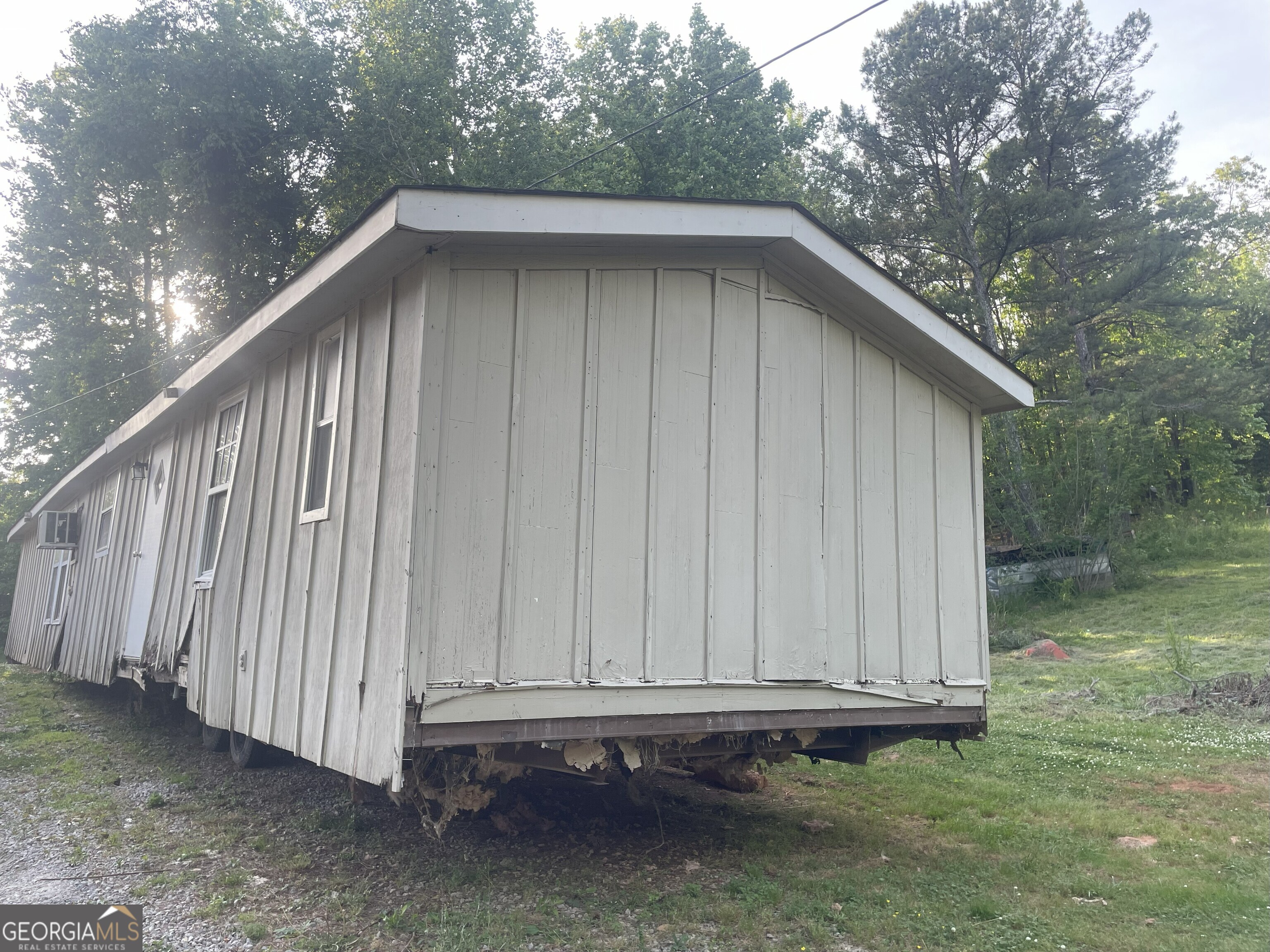 615 Woodruff Road Property Photo 27