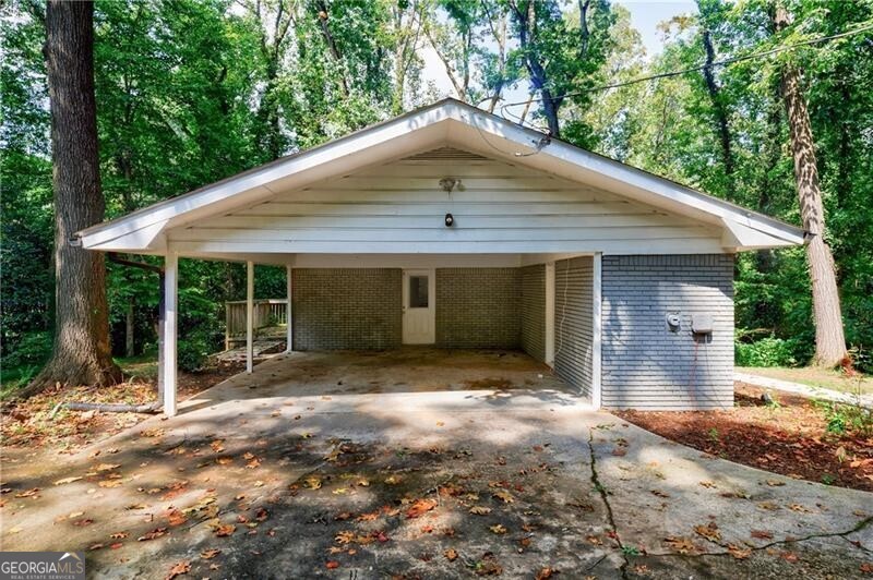 4305 Christine Court Property Photo 6