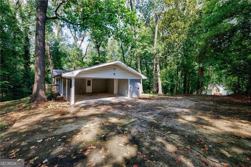 4305 Christine Court Property Photo 7