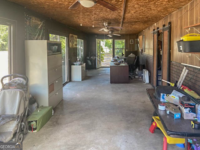 5907 Covington Highway Property Photo 22