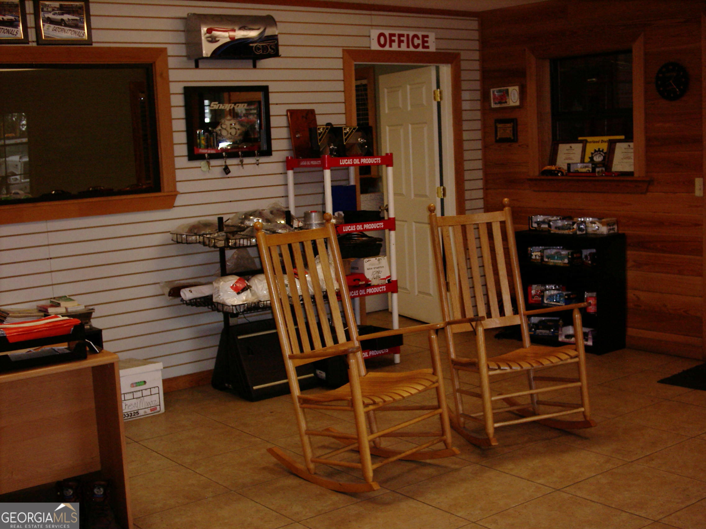 24 Guinn Street Property Photo 3