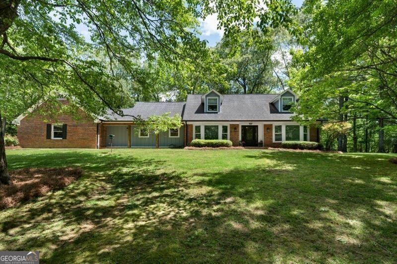 311 Herring Road Ne Property Photo 2
