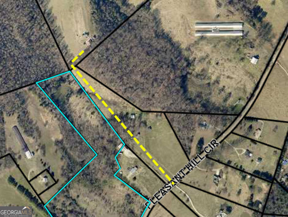 1057 Pleasant Hill Circle Property Photo 3