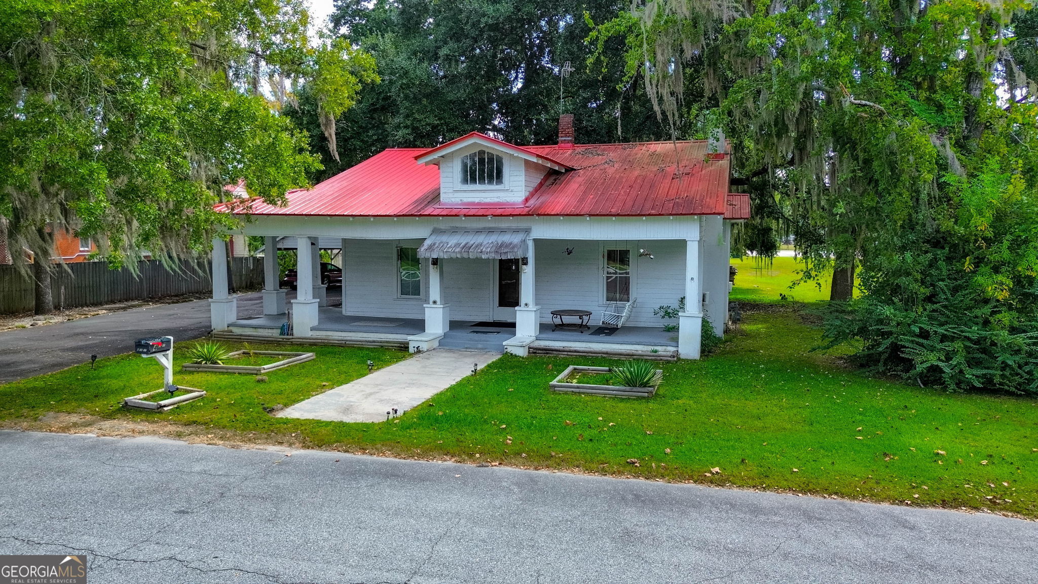4 & 6 Church Street Property Photo 2