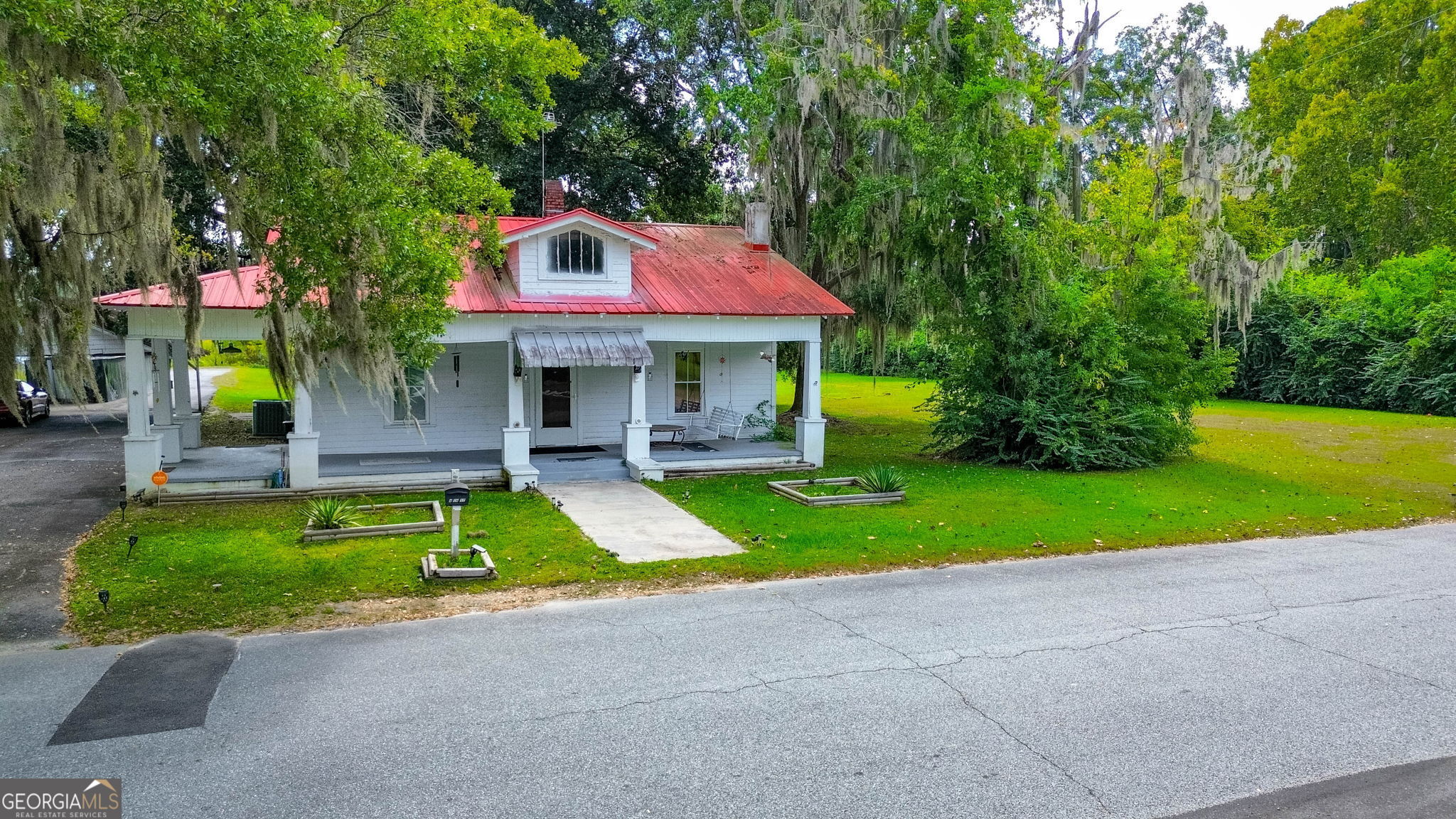 4 & 6 Church Street Property Photo 4