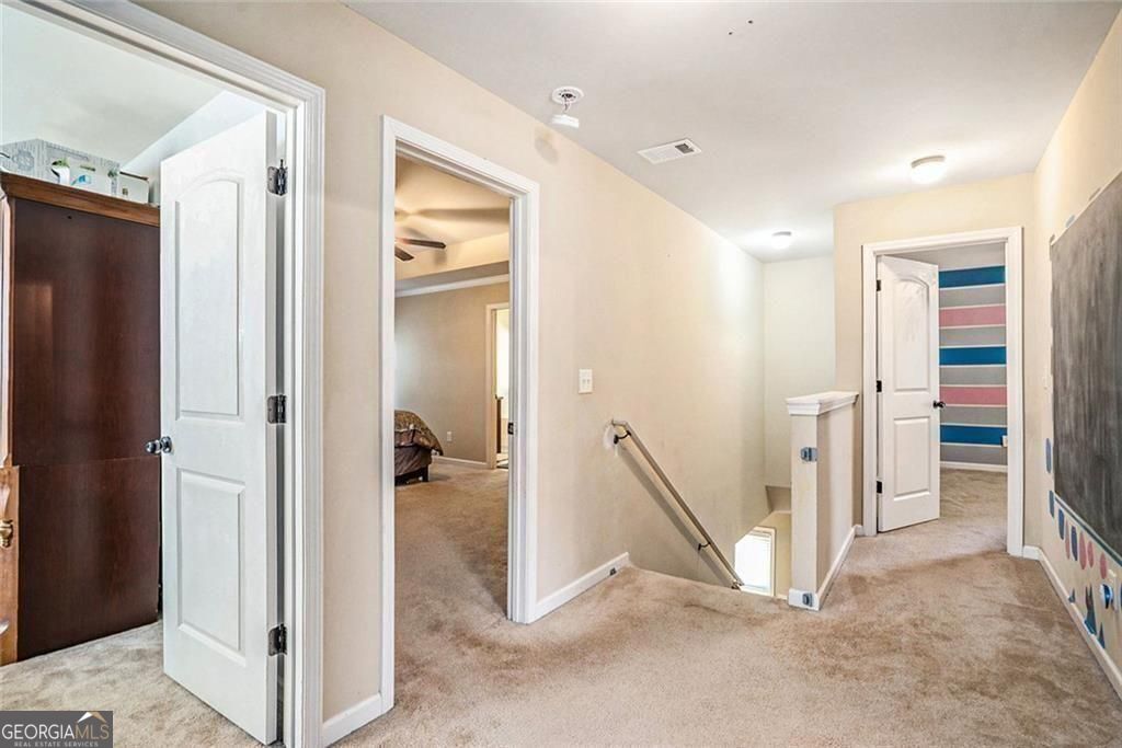 2613 Kolb Manor Circle Sw Property Photo 14