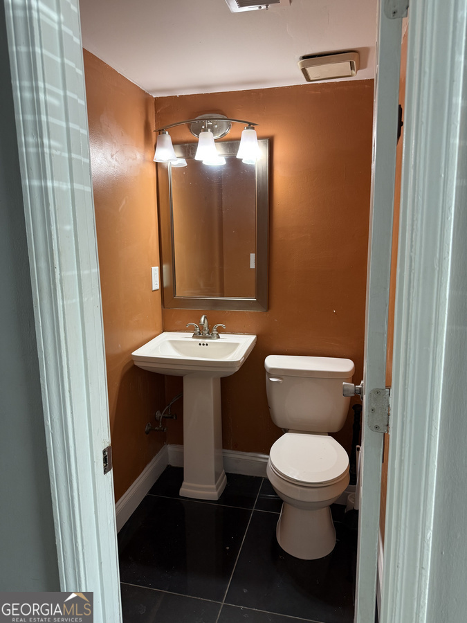 2635 Evans Mill Drive Property Photo 2