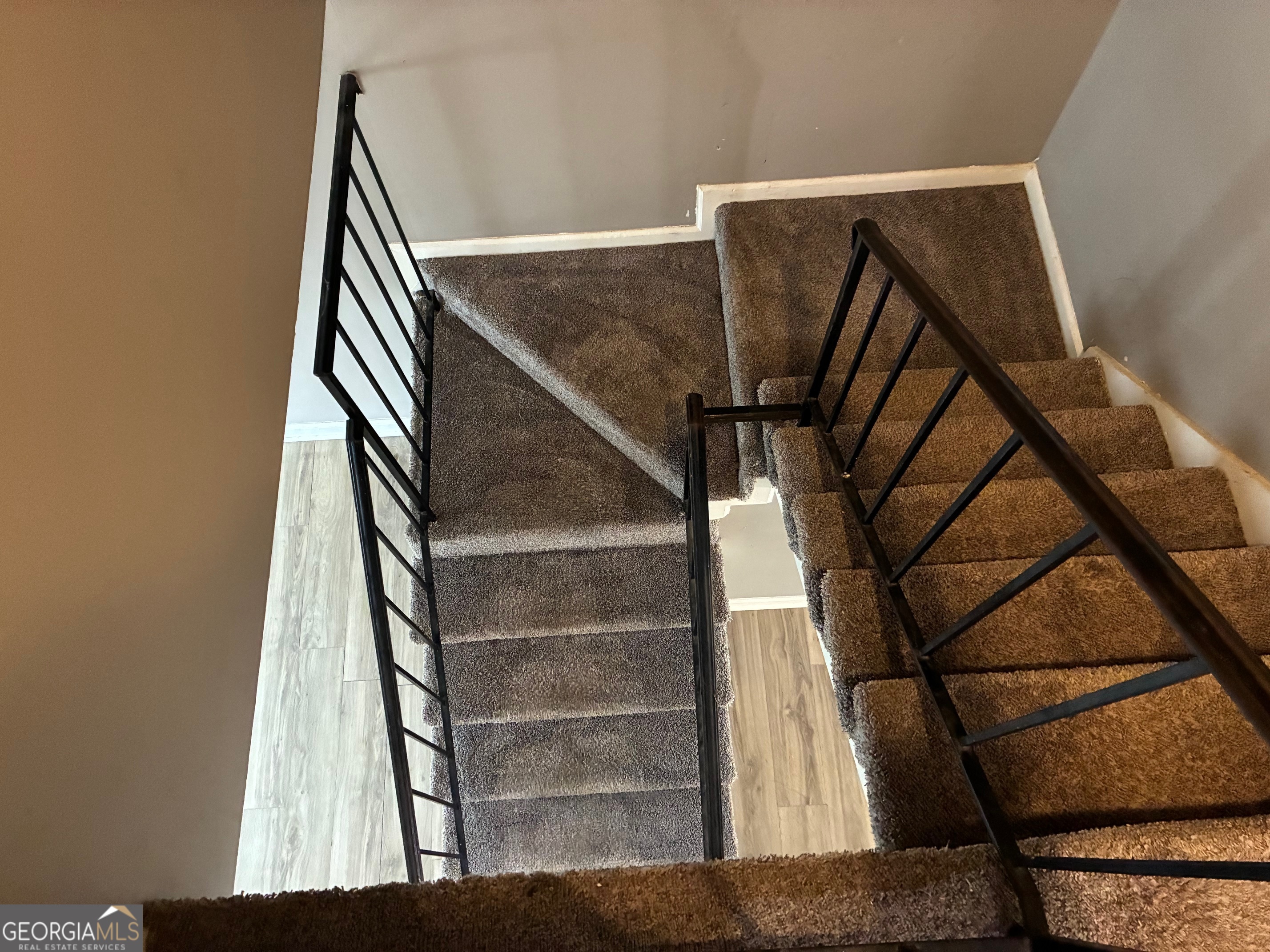 2635 Evans Mill Drive Property Photo 5