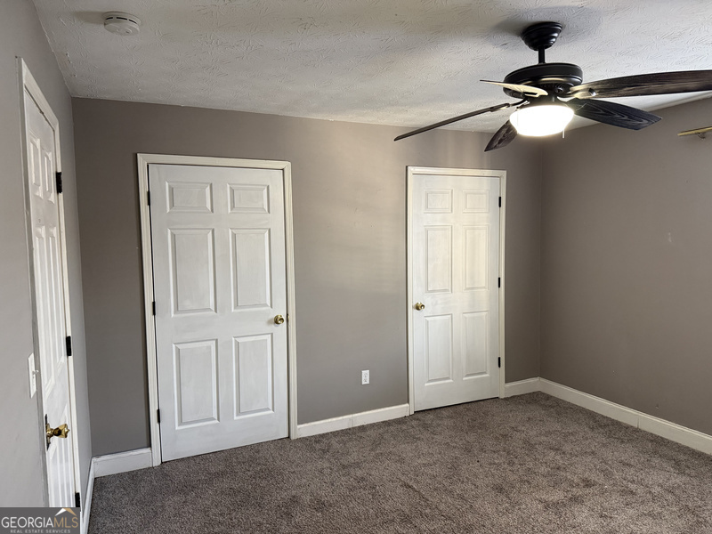 2635 Evans Mill Drive Property Photo 11