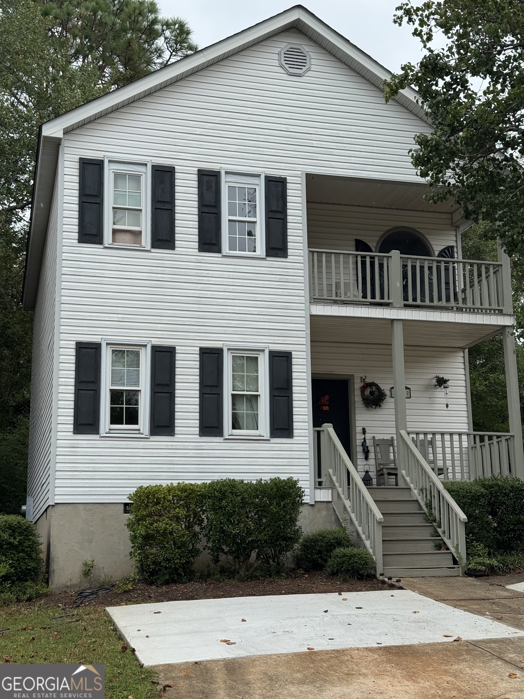 146 Charleston Row Boulevard