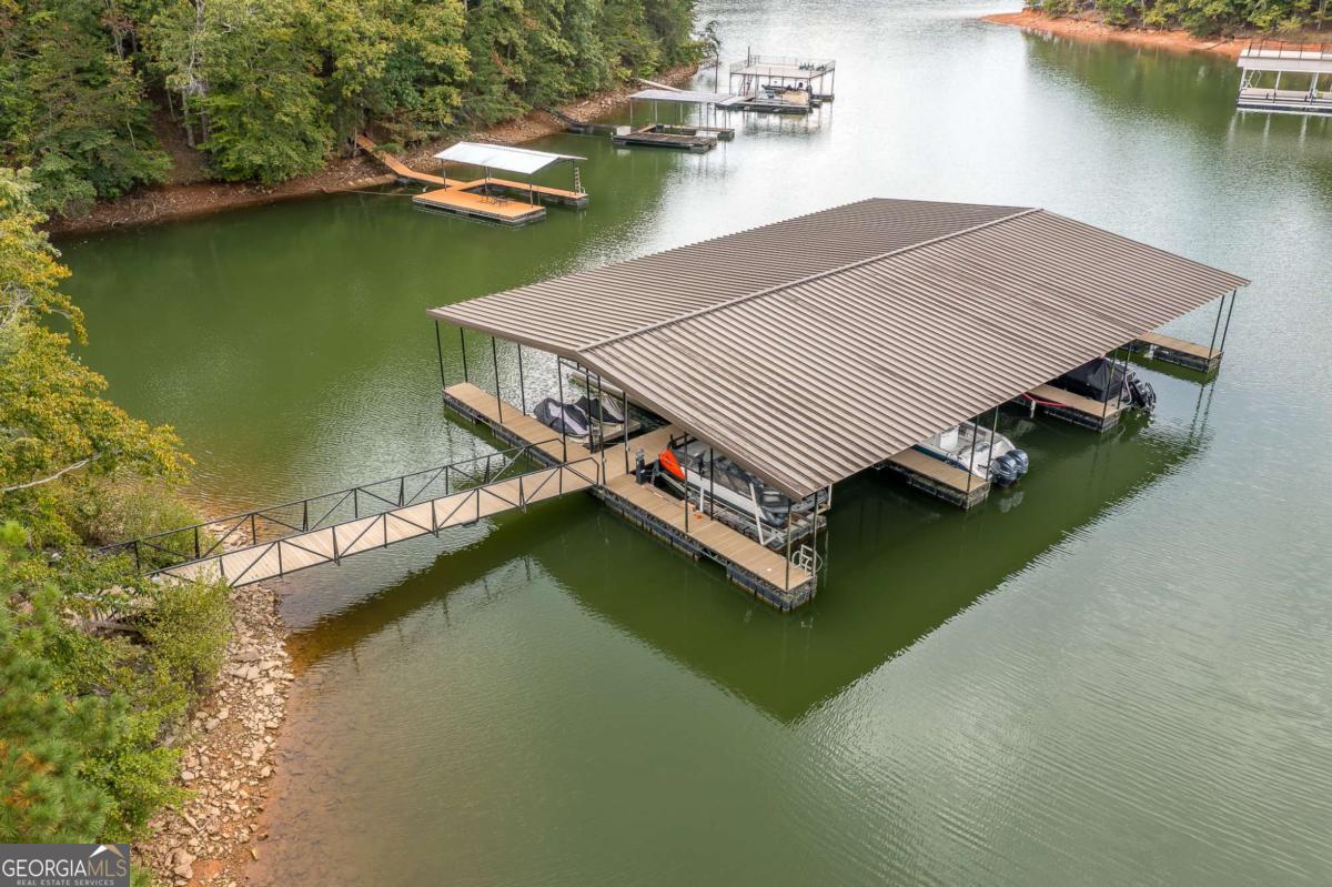 6008 Tradewinds Cove Property Photo 2