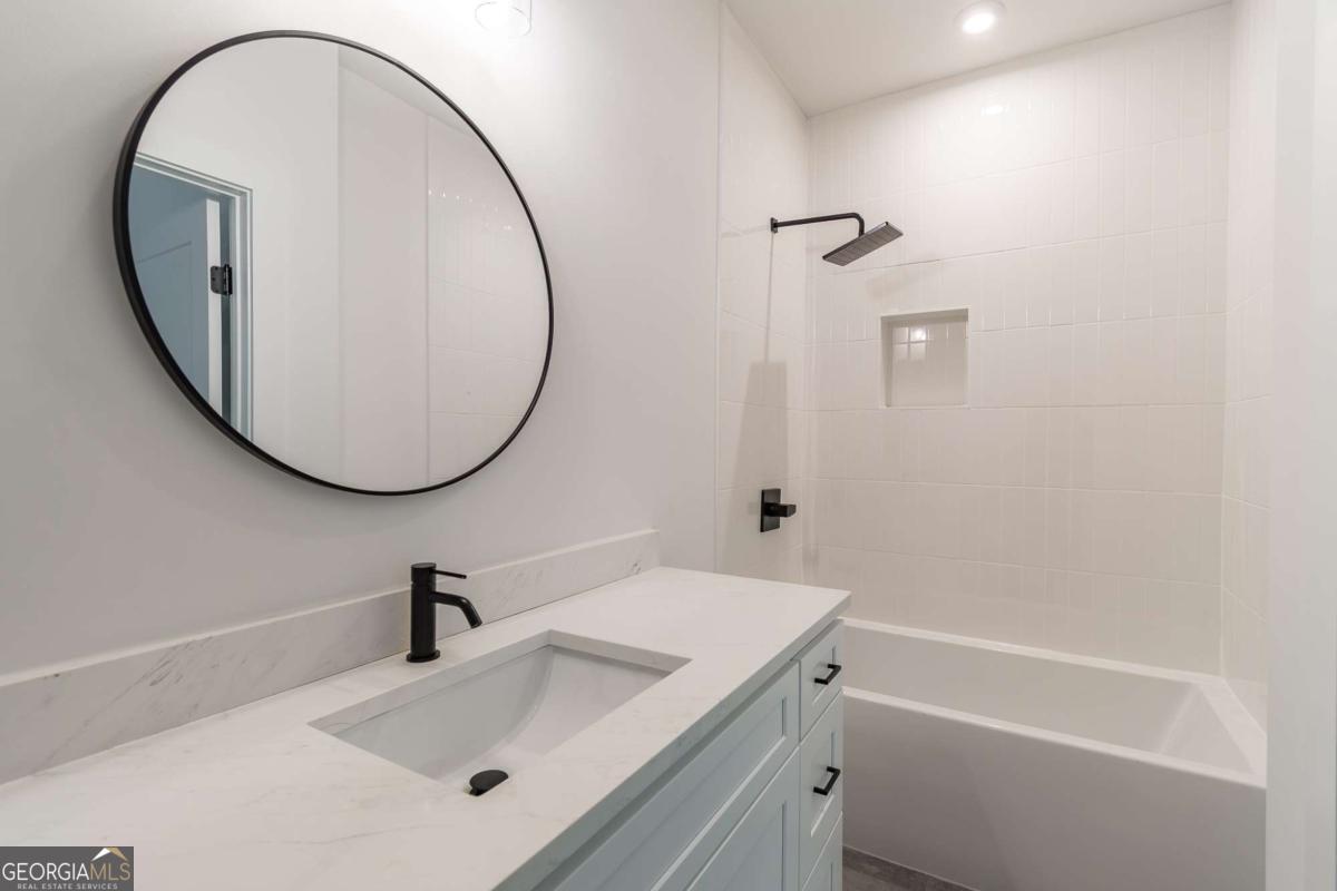 6008 Tradewinds Cove Property Photo 65