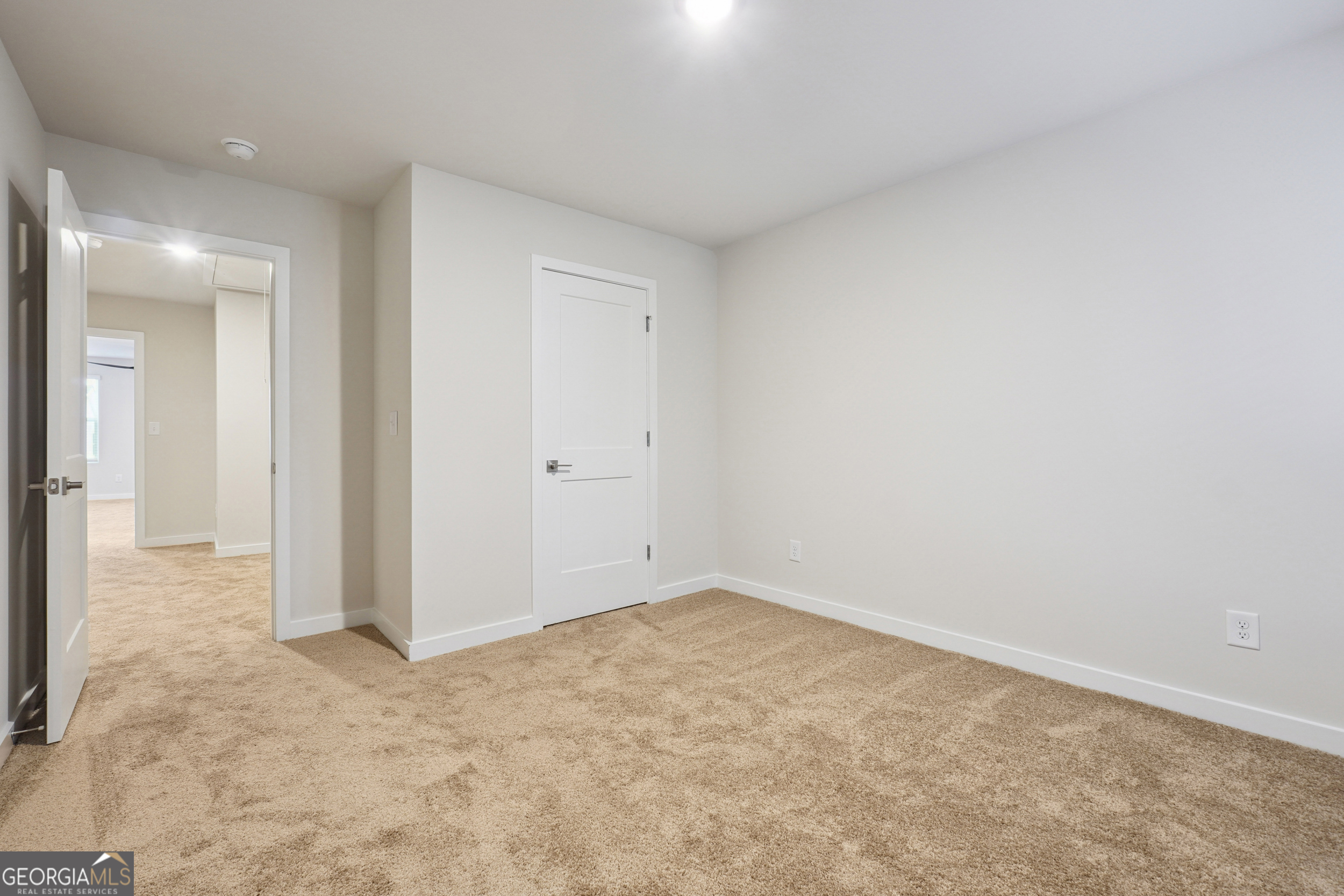 216 Harris Walk Property Photo 11