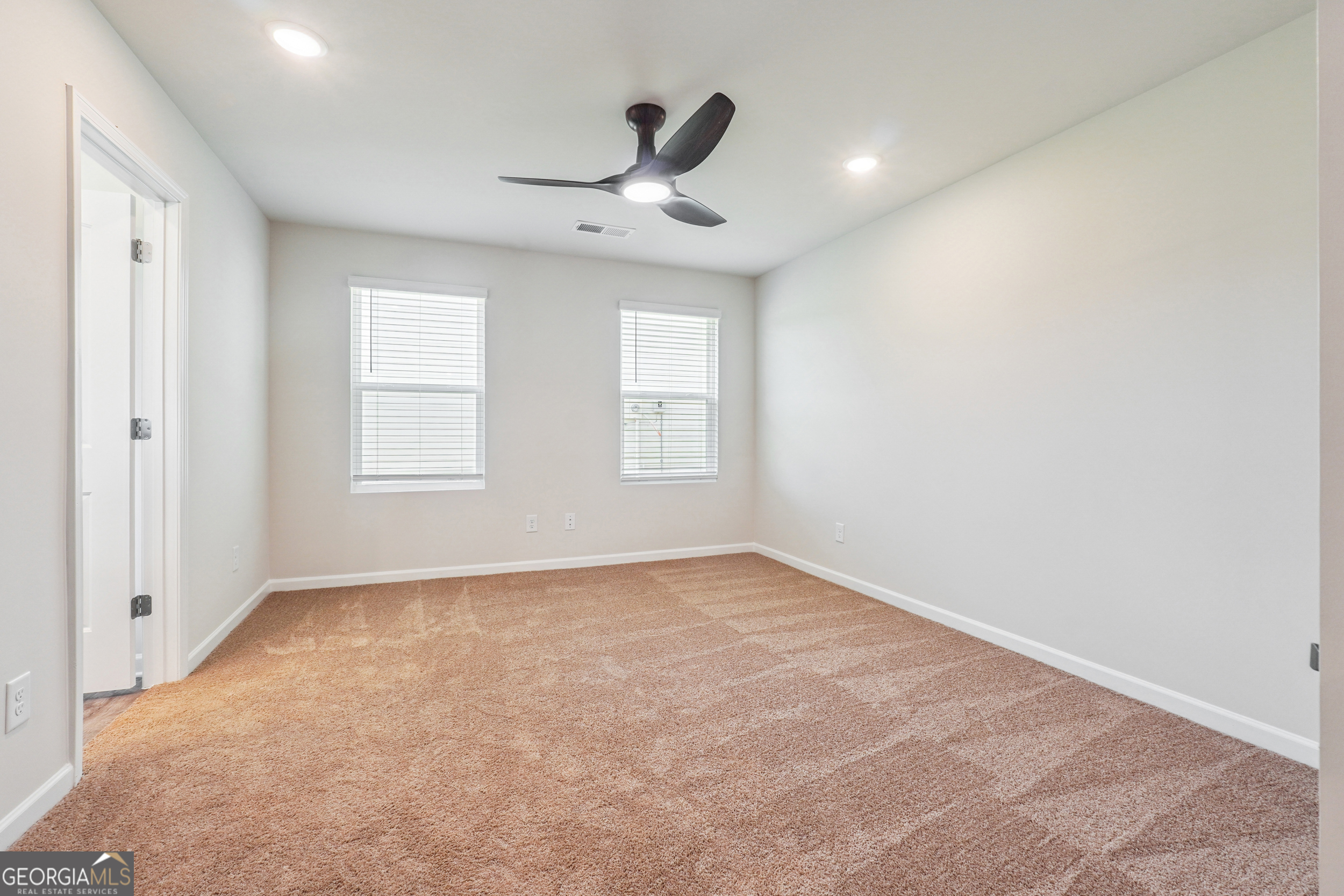202 Harris Walk Property Photo 9