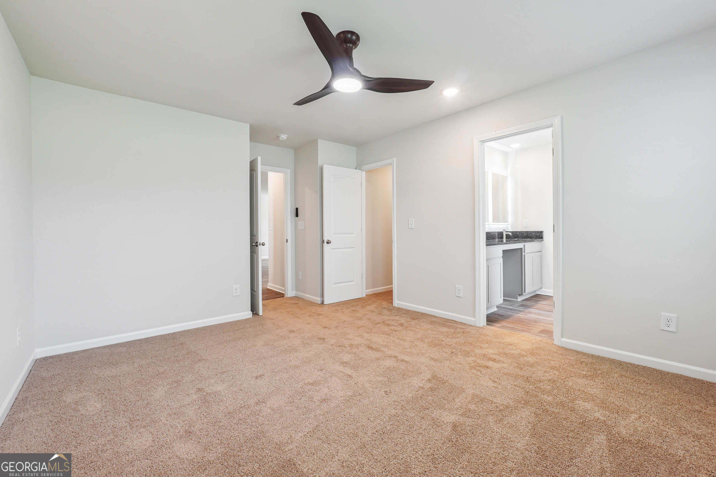 202 Harris Walk Property Photo 11