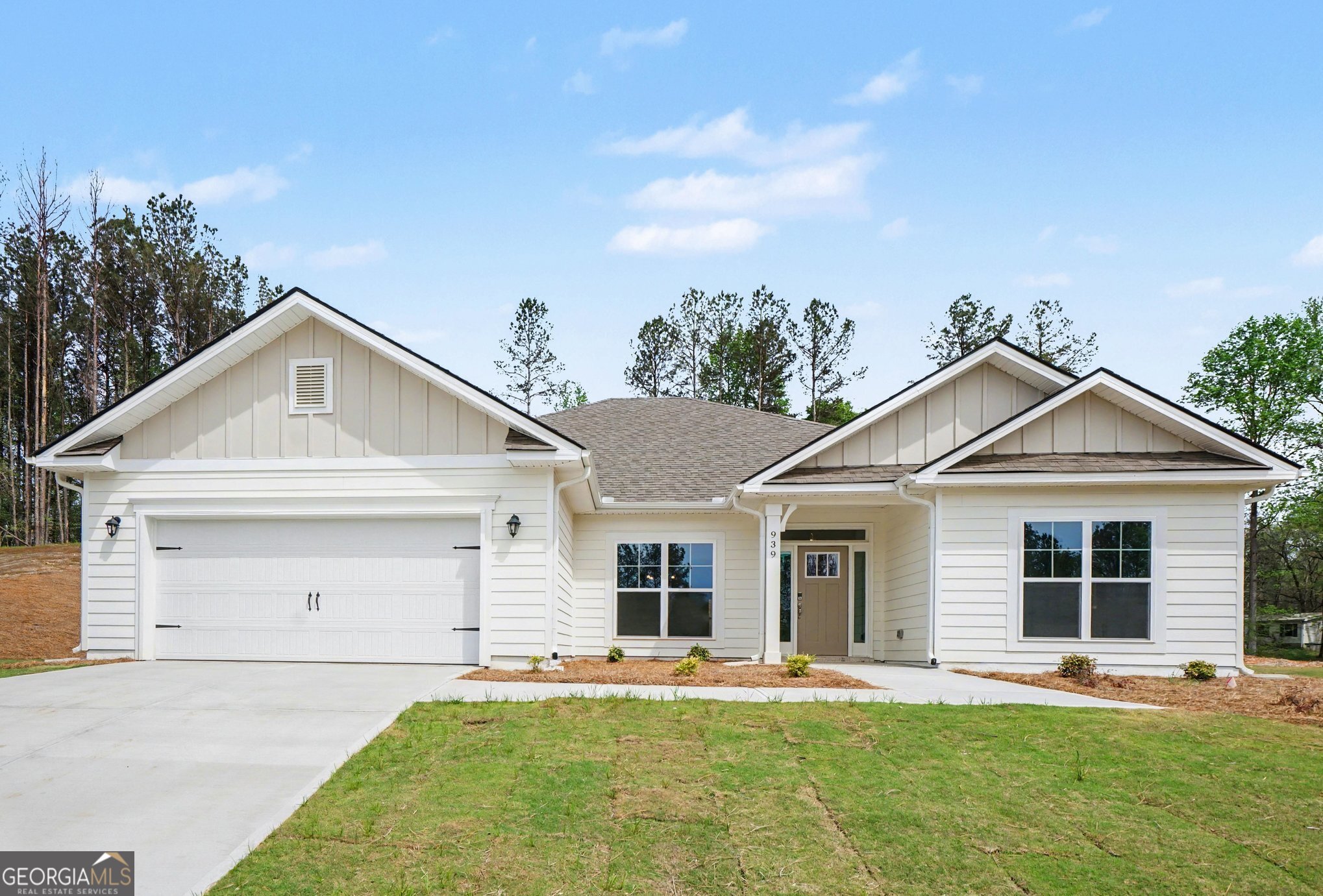 939 Eagle Heights Drive Property Photo 1