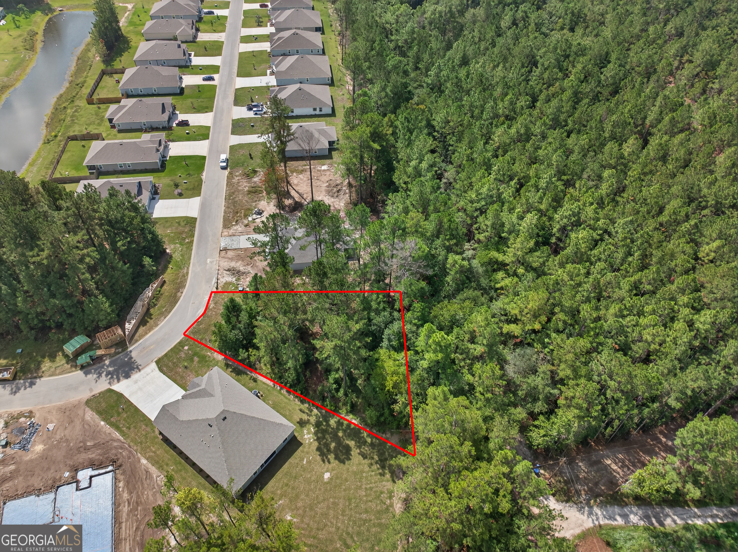 635 Breakwater Loop Property Photo 5