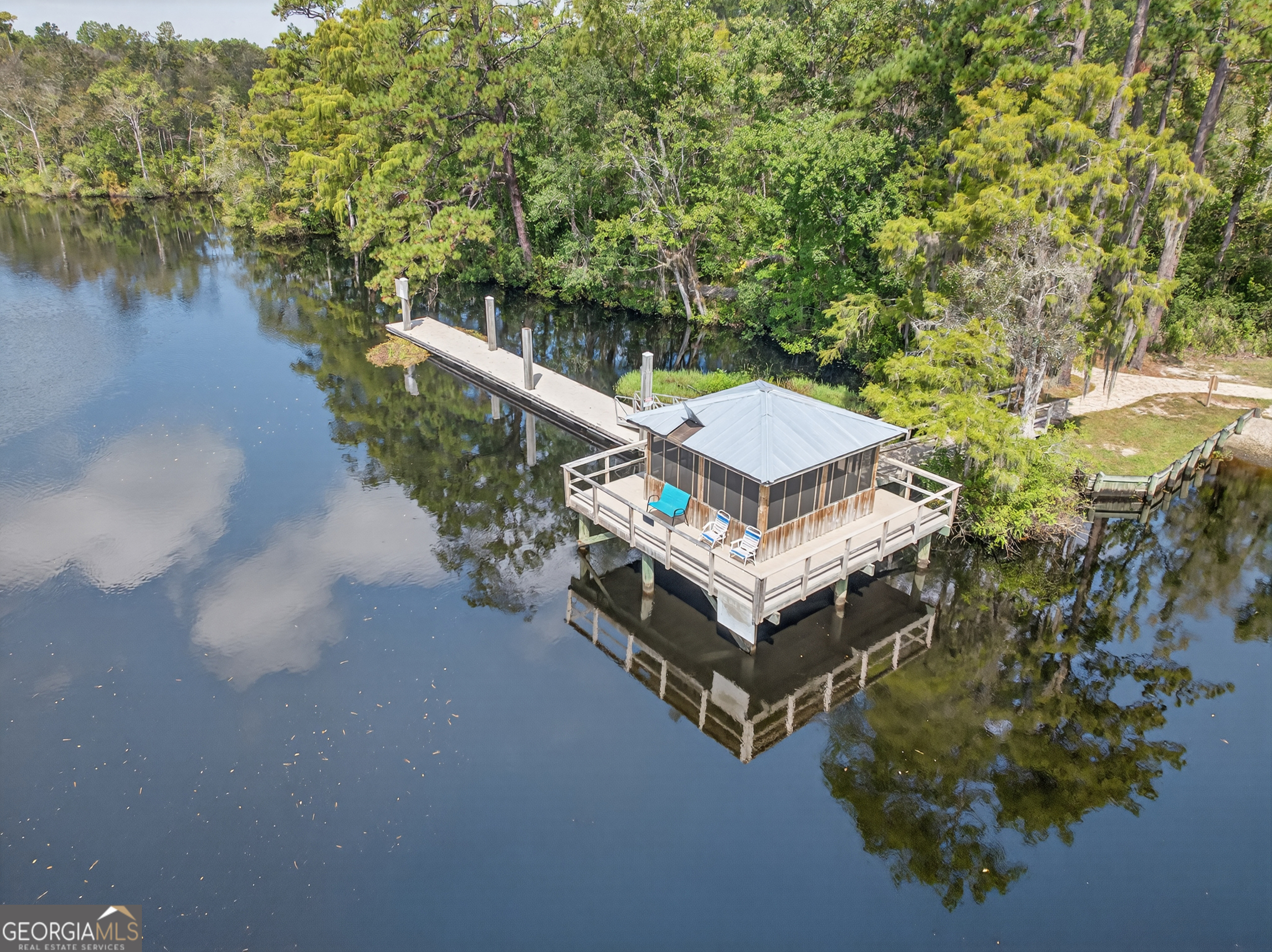 635 Breakwater Loop Property Photo 12