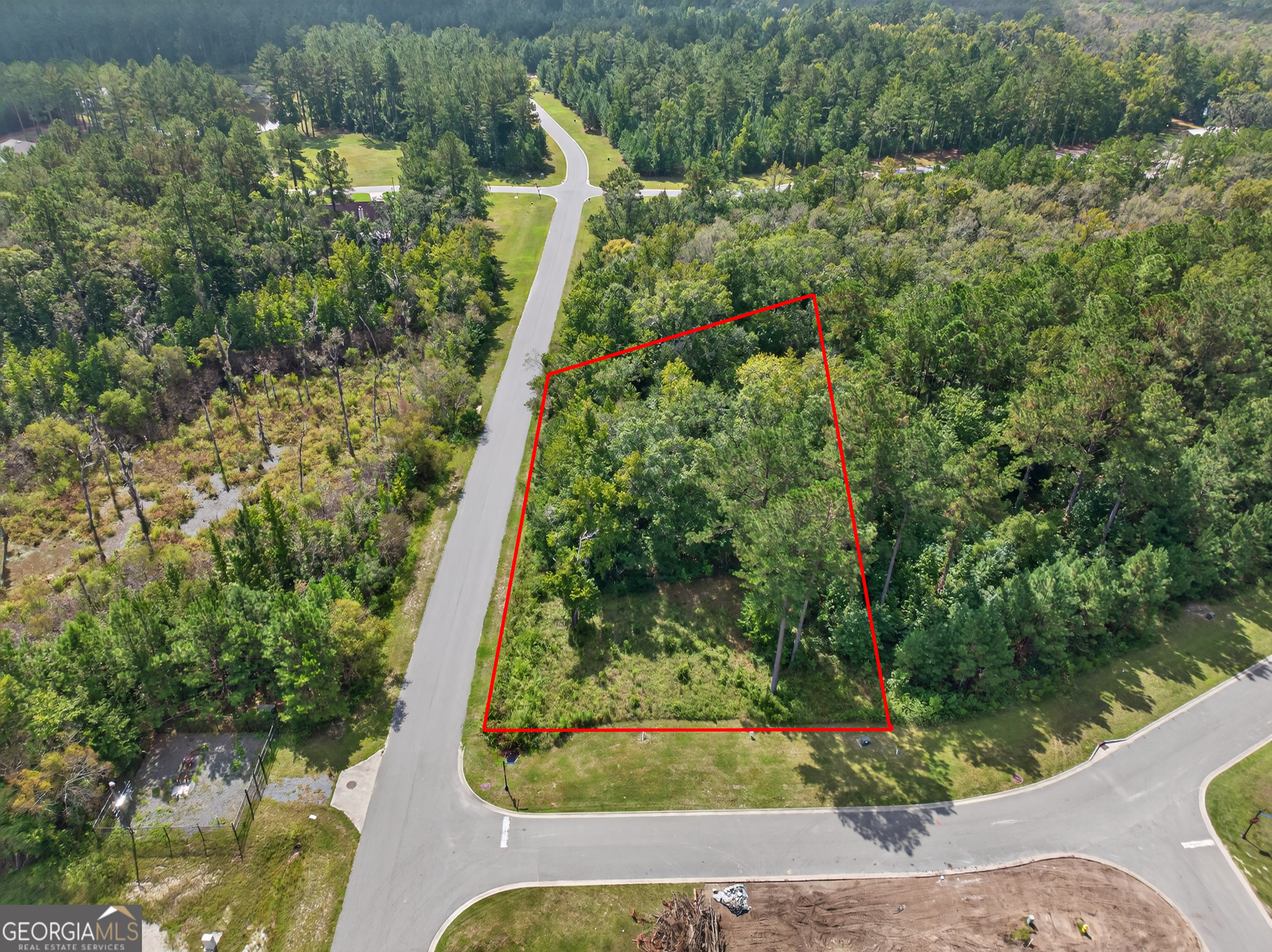 615 Breakwater Loop Property Photo 1