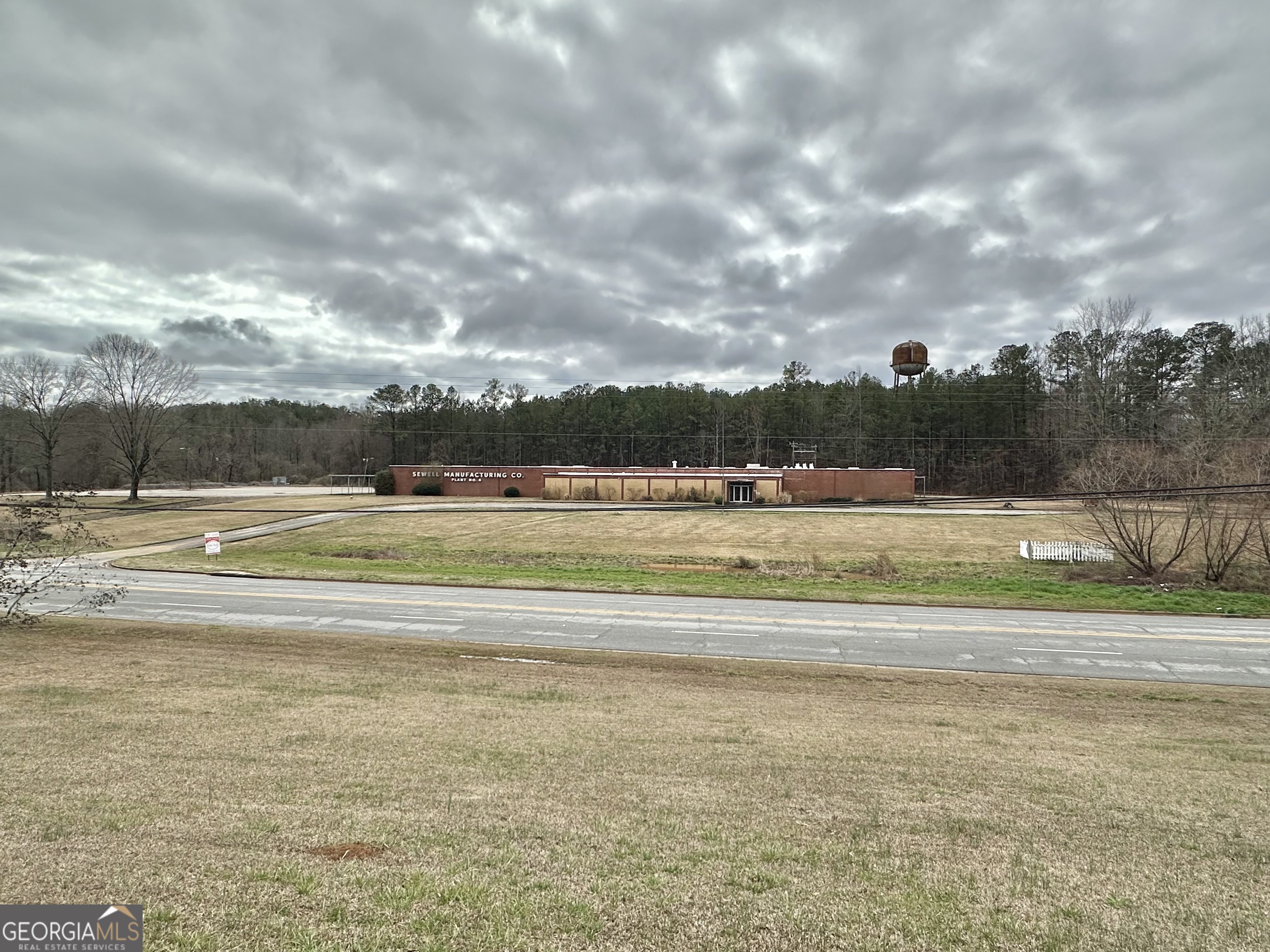 2580 Hwy 46 Property Photo 3