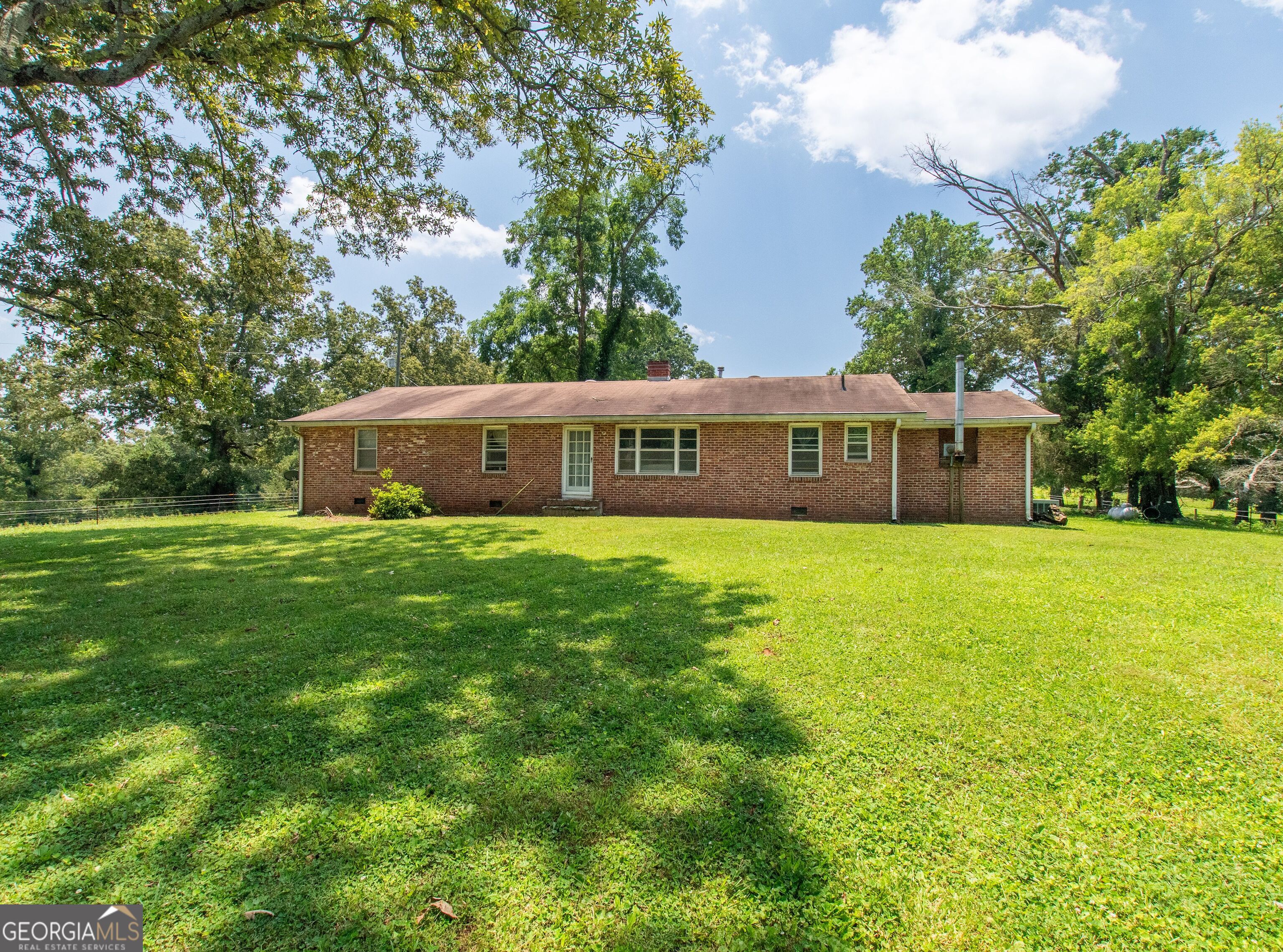 1358 W 5 Highway Property Photo 1