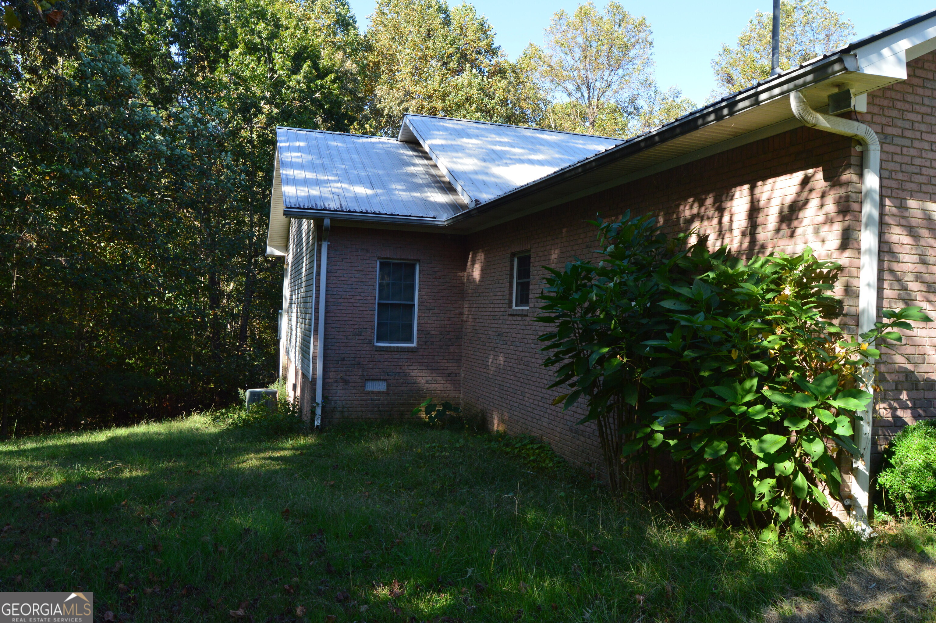 424 Law House Road Property Photo 31