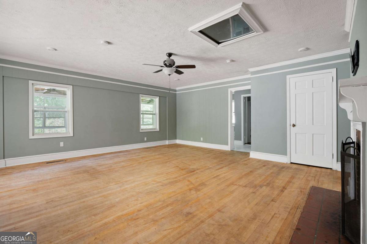 250 Memorial Drive Property Photo 15