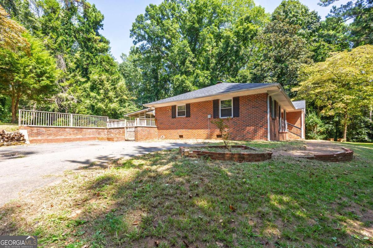250 Memorial Drive Property Photo 36