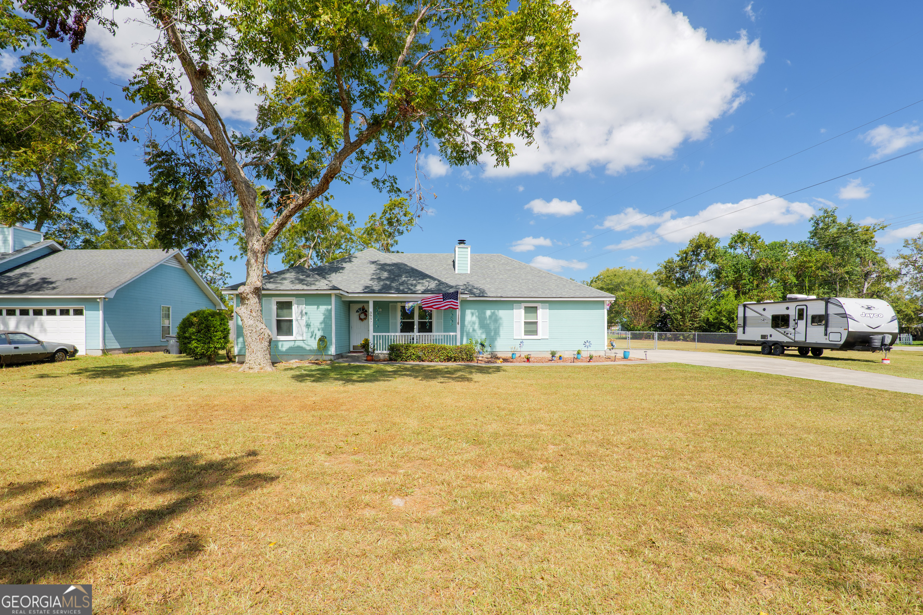 3937 Studstill Road Property Photo 3
