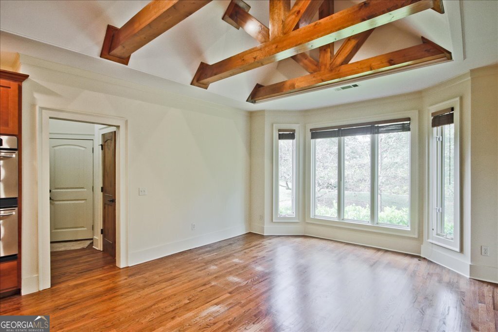 194 Edgewater Trail S Property Photo 22