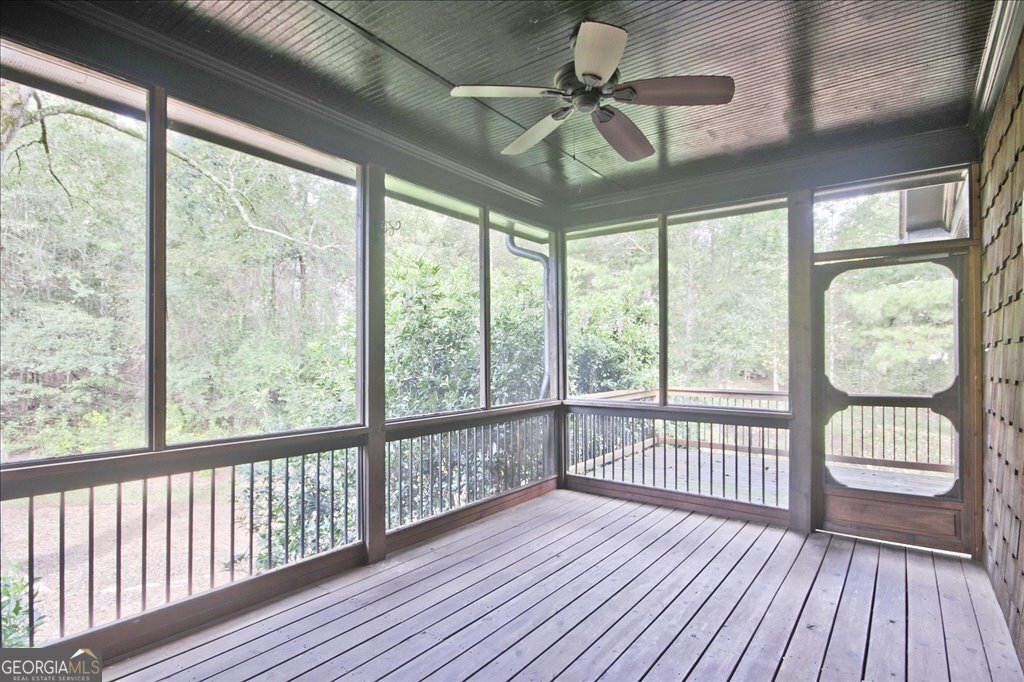 194 Edgewater Trail S Property Photo 45