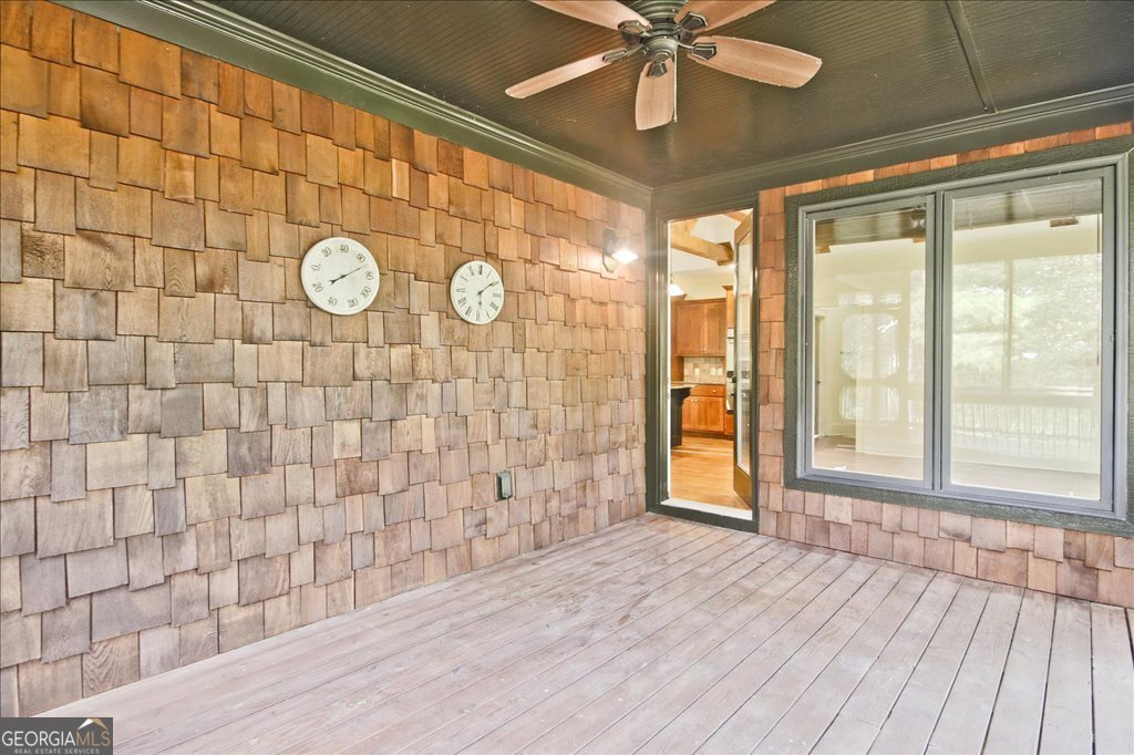 194 Edgewater Trail S Property Photo 46