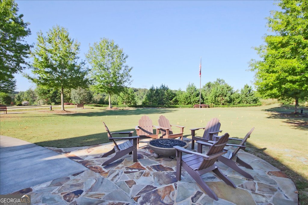 194 Edgewater Trail S Property Photo 66