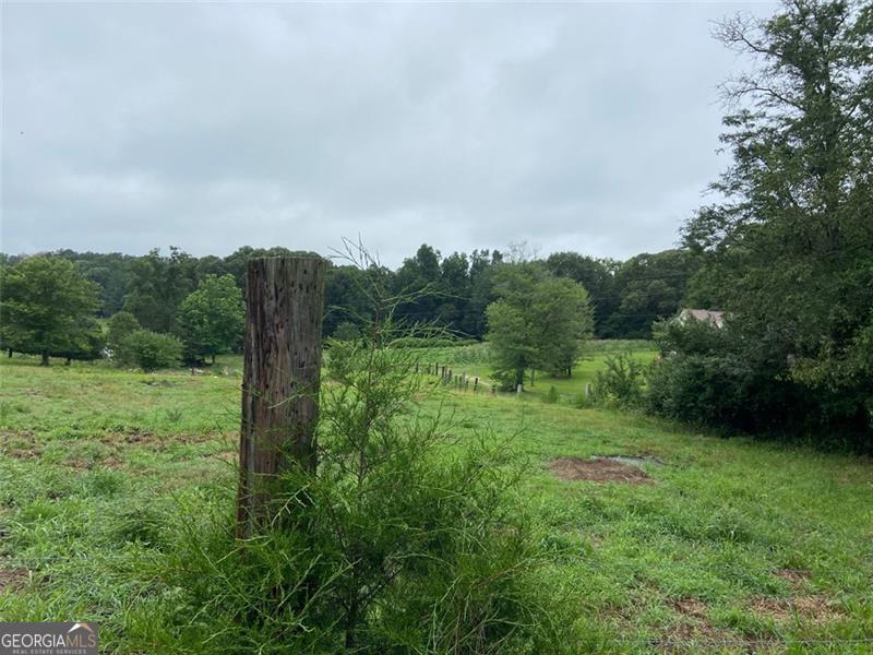 4625 Post Road Property Photo 5